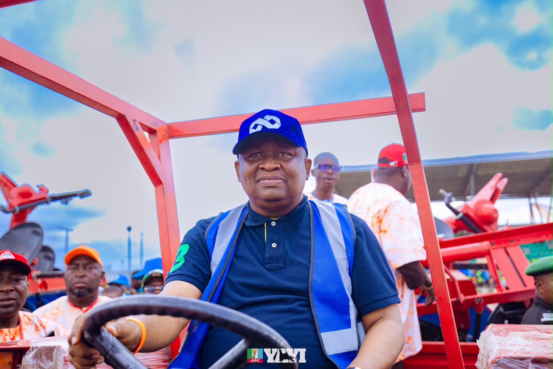 Food Security: Senator Adeola distributes tractors, tricycles, farm inputs, cash grants to 2,557 in Ogun