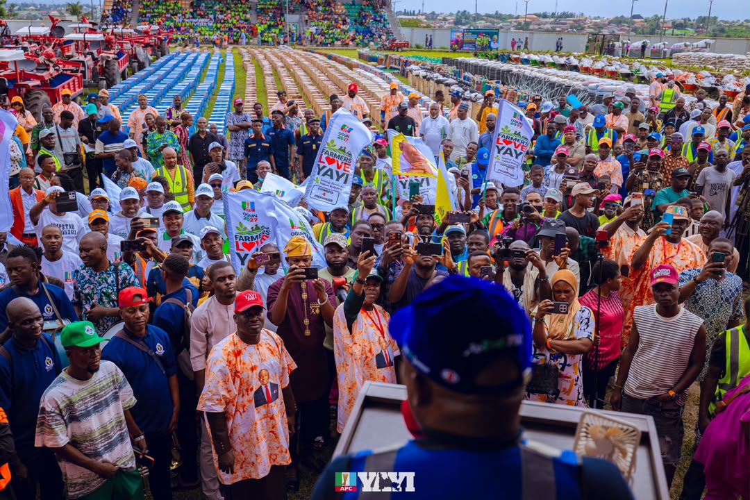 Food Security: Senator Adeola distributes tractors, tricycles, farm inputs, cash grants to 2,557 in Ogun
